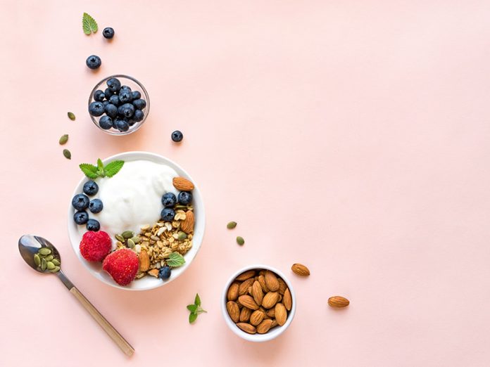 Healthy breakfast with yogurt and granola