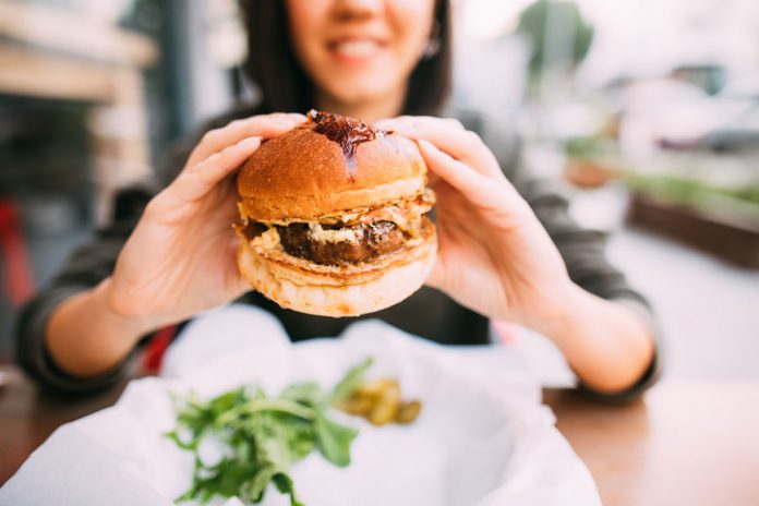 hamburgerlerin kalori değeri