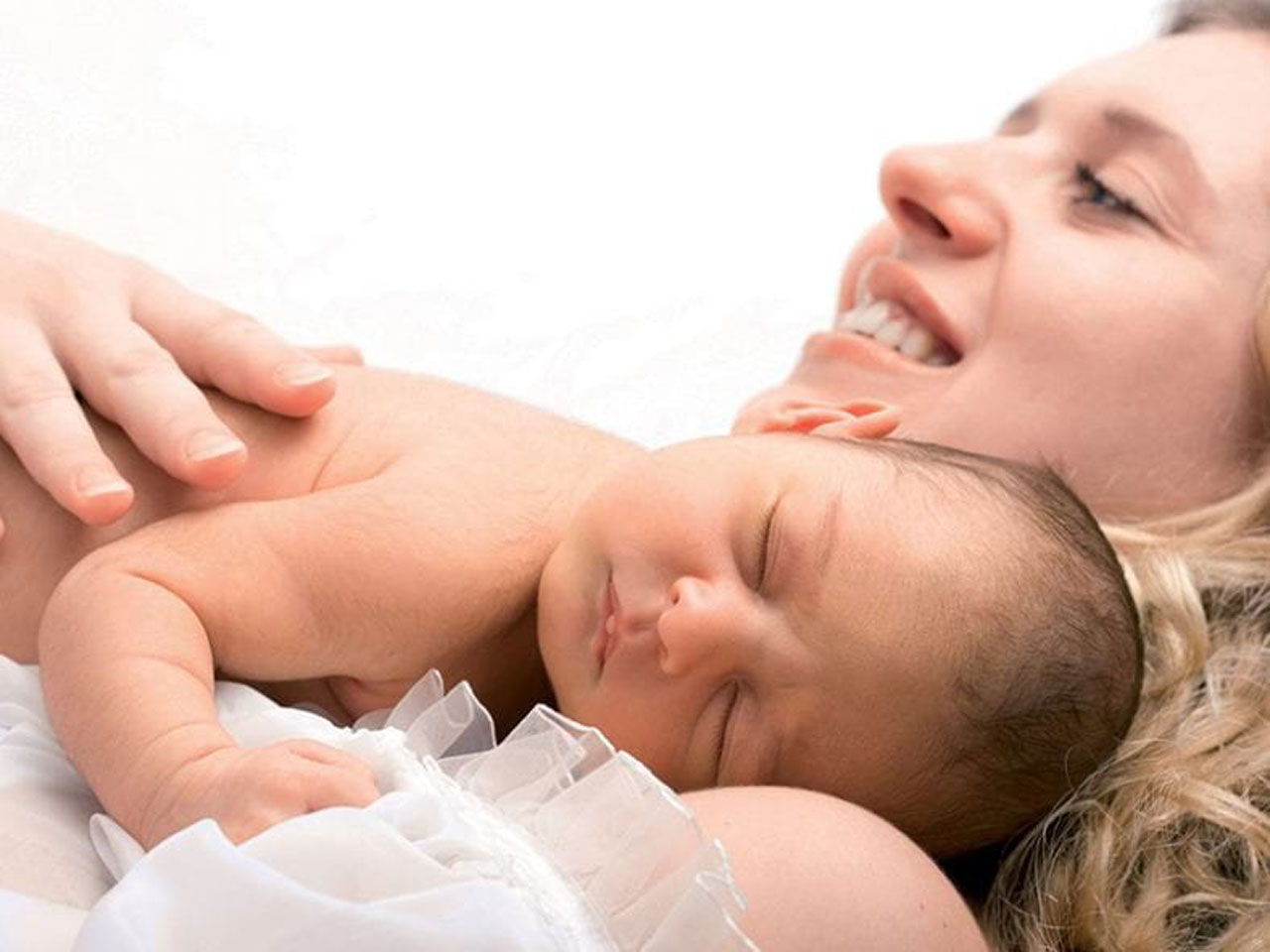 bebeklerde hirilti oksuruk neden olur tehlikeli mi hirilti nasil gecer